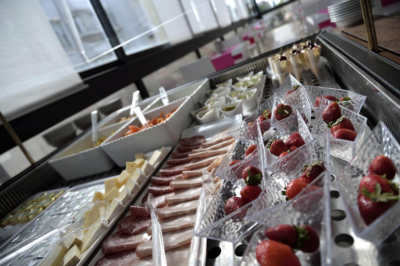 Hotel Byron Rimini Extérieur photo
