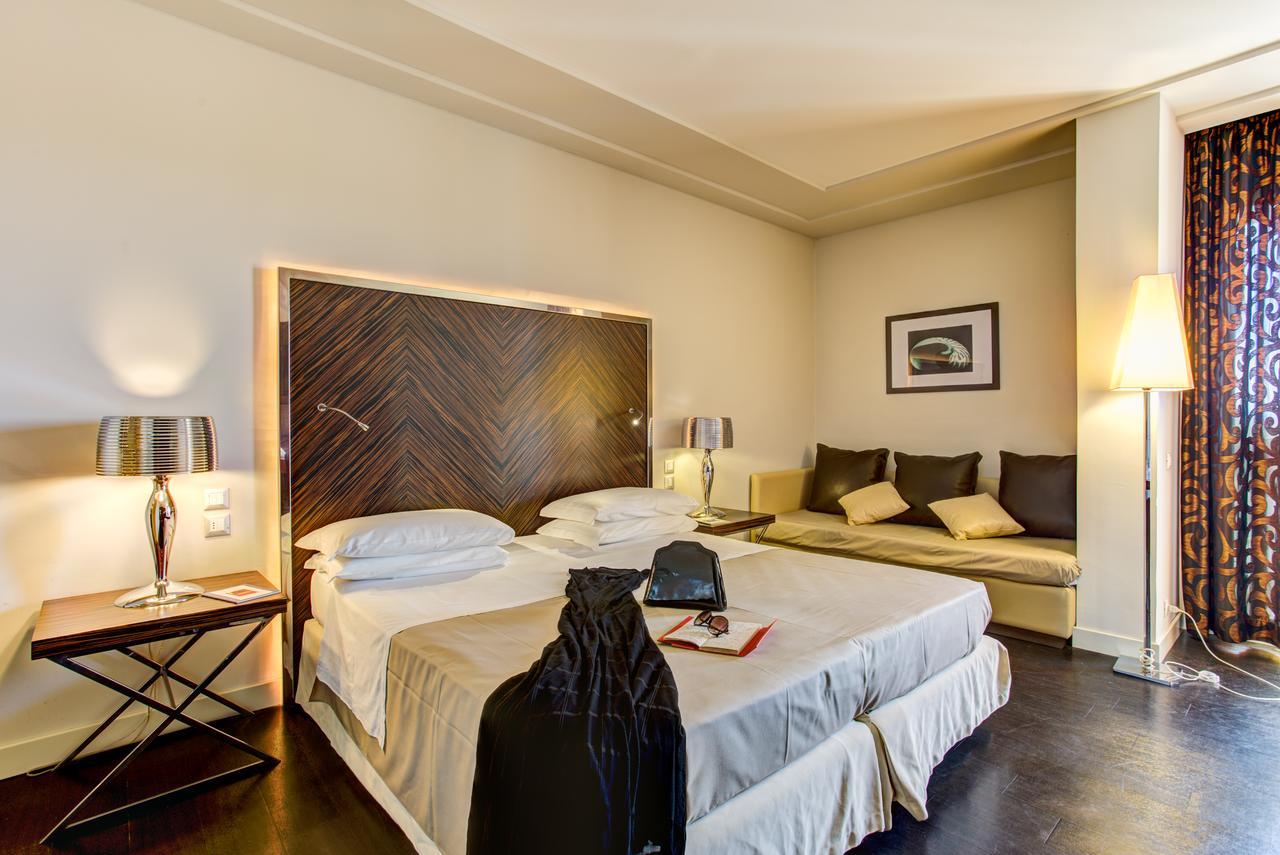 Hotel Byron Rimini Extérieur photo